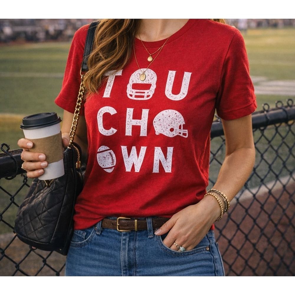 Canvas Women's Graphic FOOTBALL Tshirt Size L Red White Short Sleeve